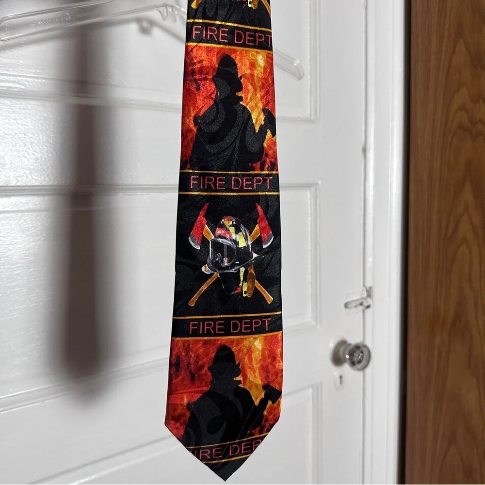 3/$20💥‎ Steven Harris Men’s Tie Firefighter Theme Handmade Fire Dept. Novelty